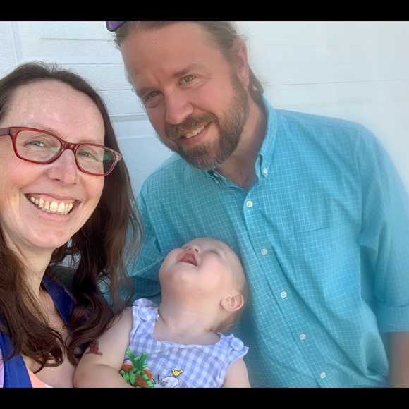 Meet your Posher, Casey - Picture 2 of 5